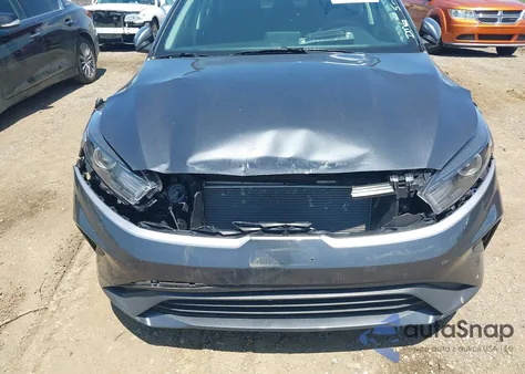 2024 Kia Forte Lxs из США, поврежденный, VIN 3KPF24AD9RE740616